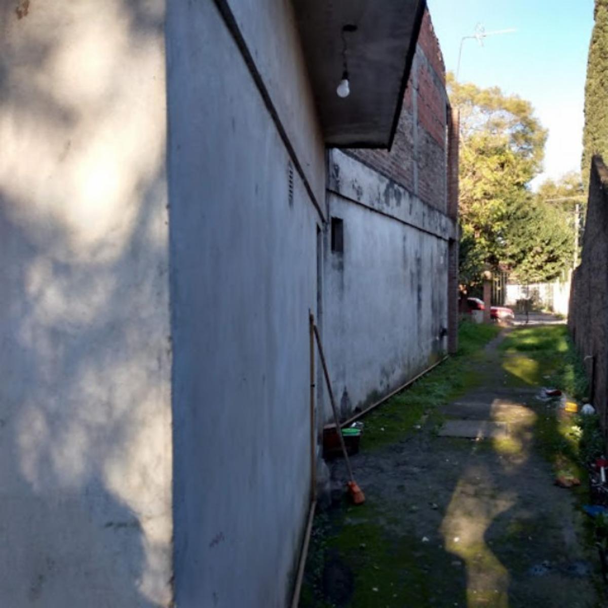 CASA DE DOS PLANTAS DE 200 m2 — foto 5