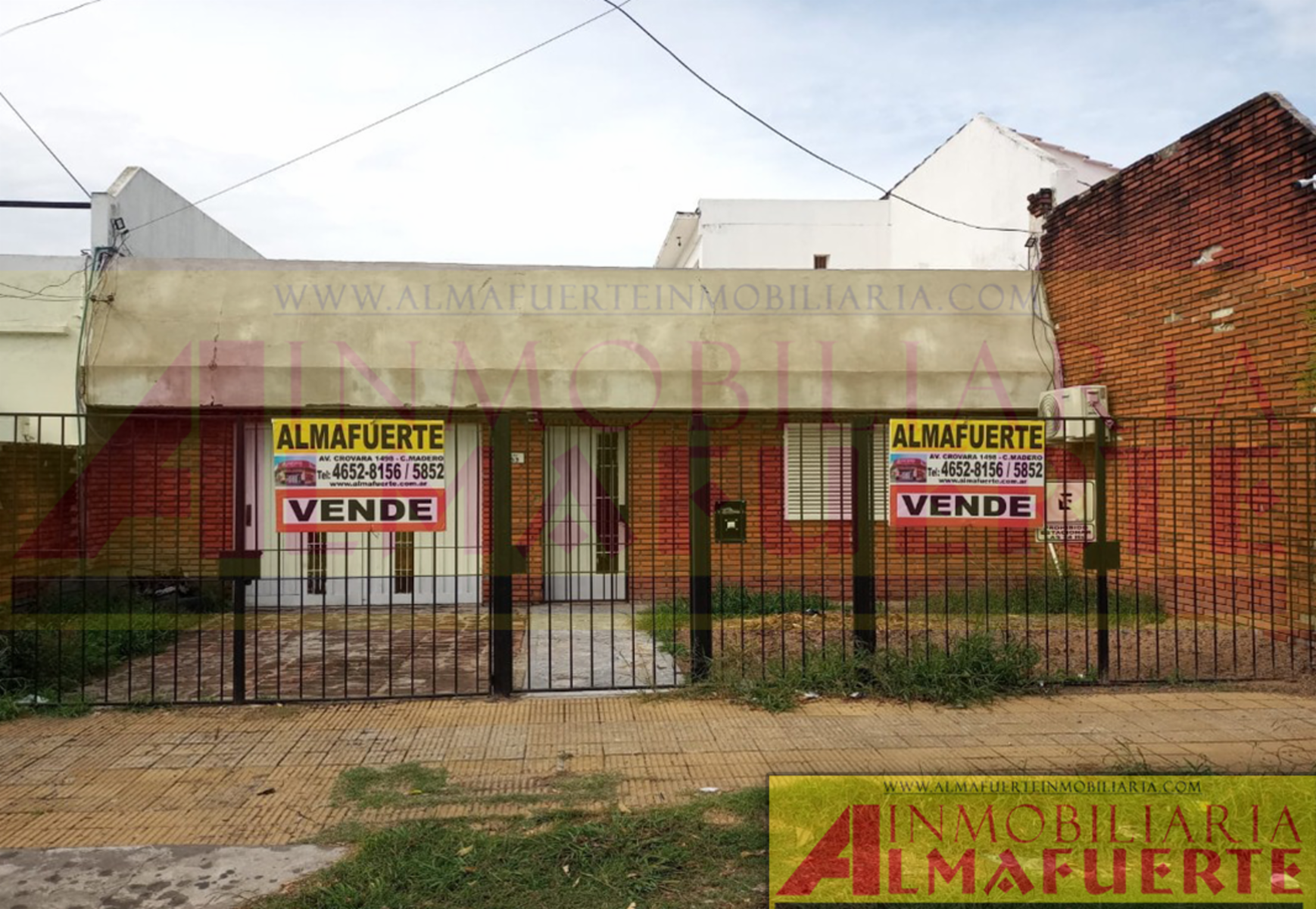 Vivienda de 3 ambientes con cochera