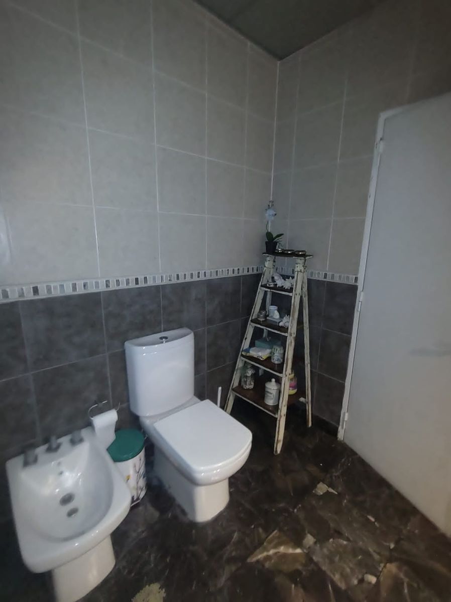 Vivienda en dos plantas con espacio libre. — foto 13