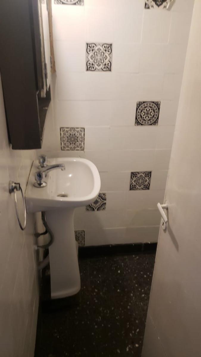 ALQUILER PH interno 2 ambientes con Patio cubierto - 2