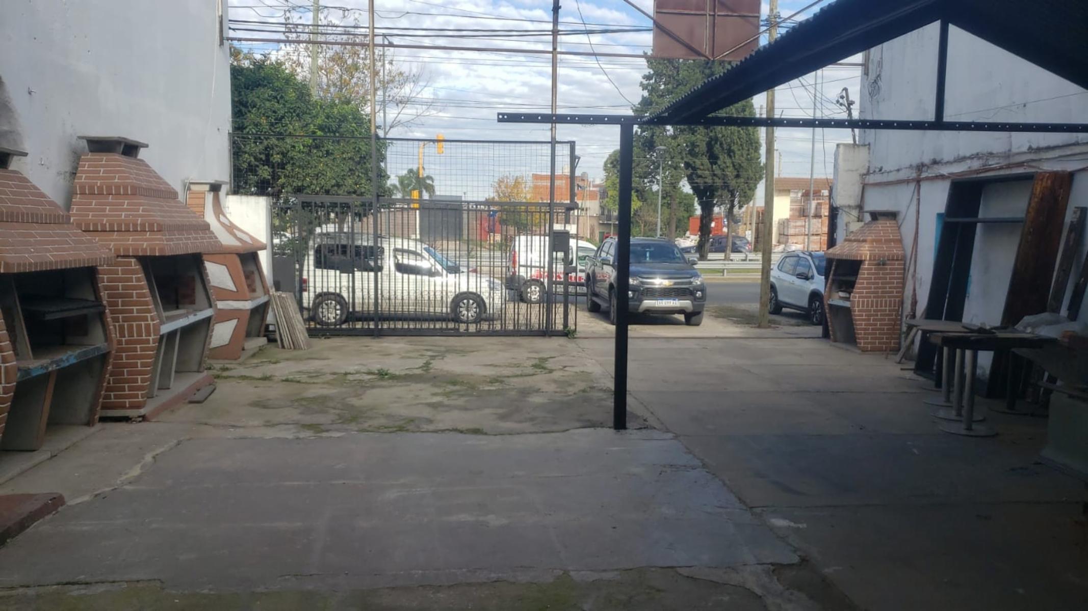 Amplia vivienda de 3 ambientes con terraza, balcón, playroom y garage. — foto 12