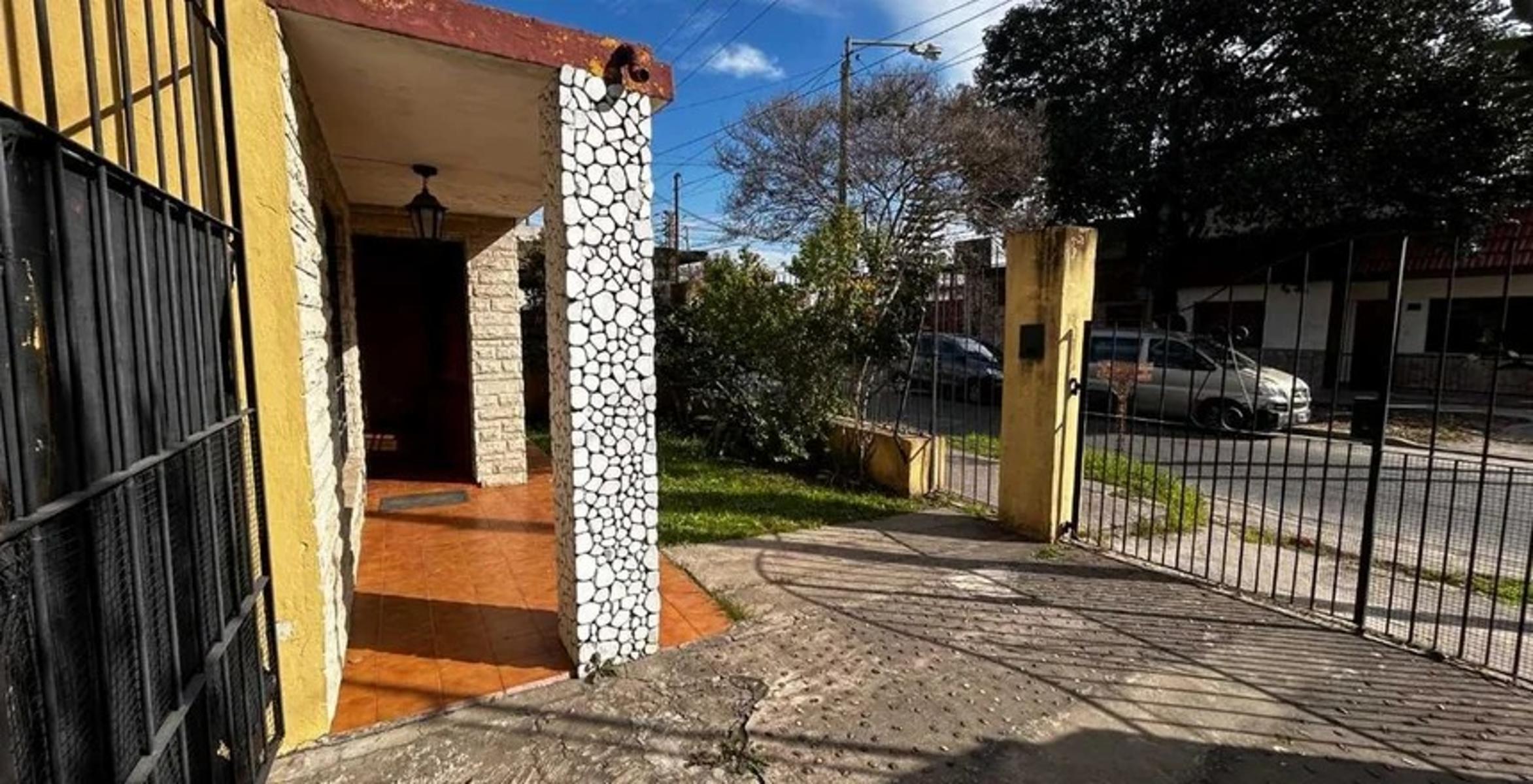Venta Vivienda de 3 ambientes — foto 2