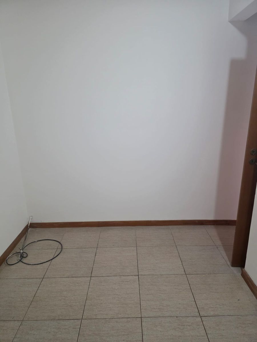 ALQUILER Dúplex 3 ambientes con patio - 4