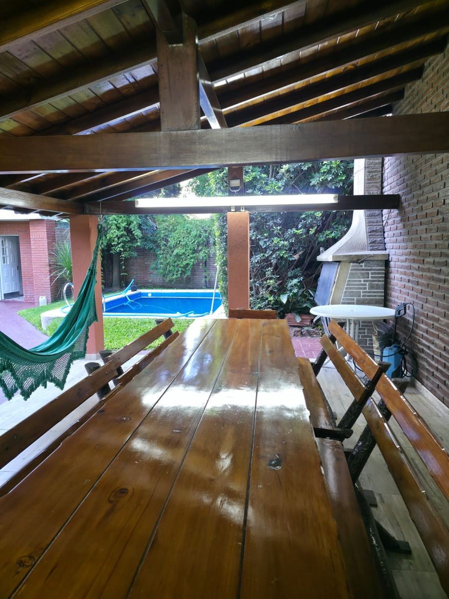 VENTA Chalet en Ciudad Evita — foto 9