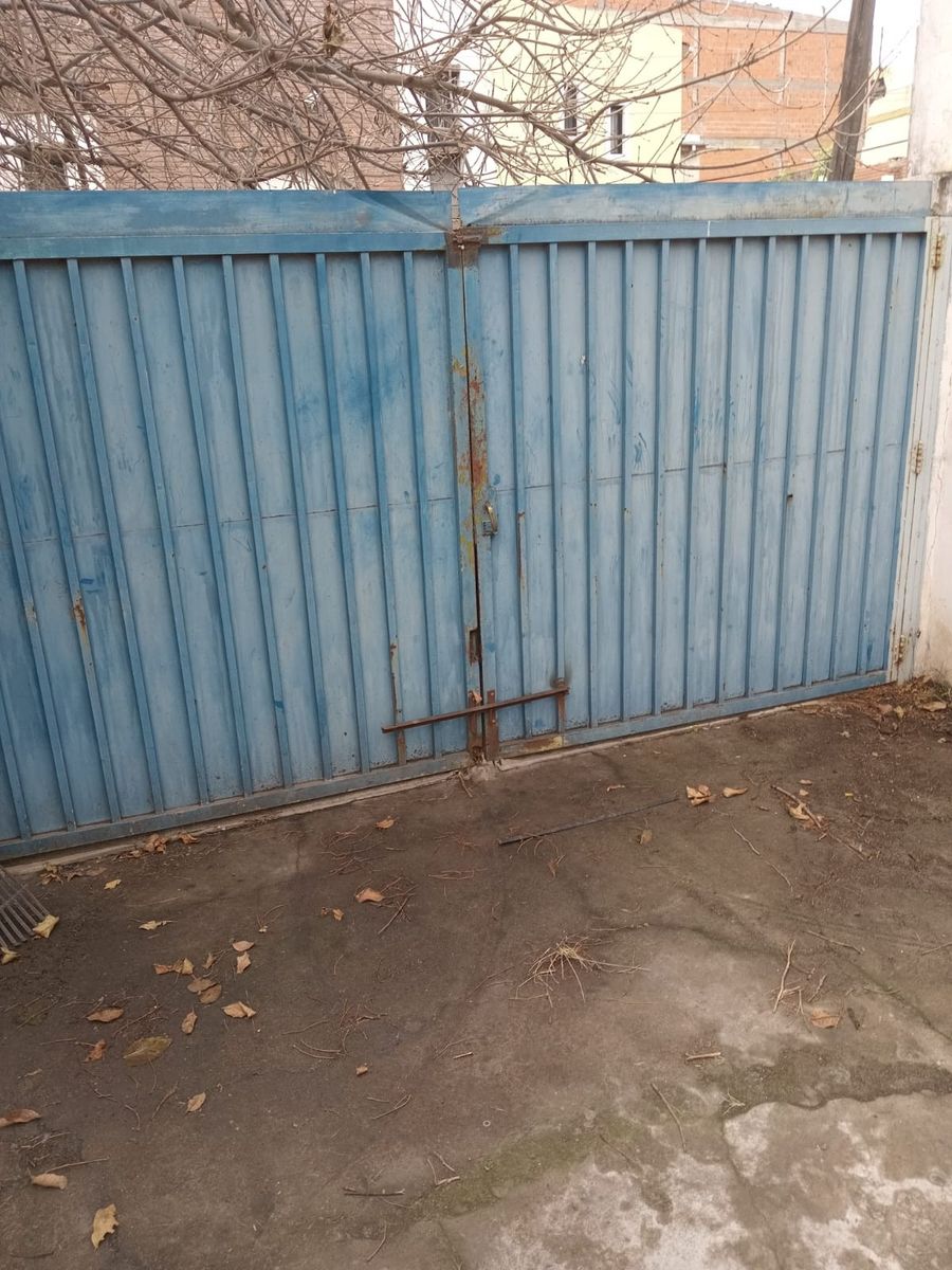 VENTA CASA A REFACCIONAR EN LOMAS DEL MIRADOR — foto 4