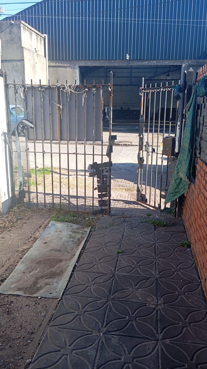 VENTA DUPLEX 3 AMBIENTES — foto 2