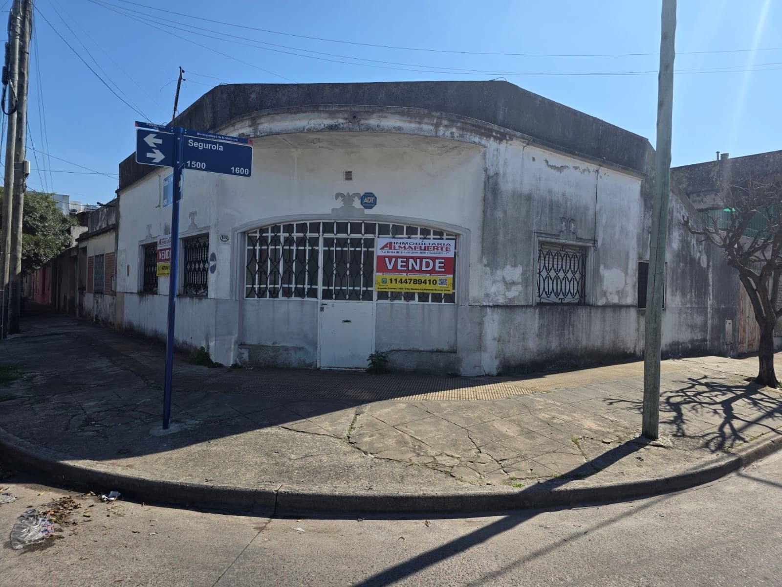 VENTA CASA EN ESQUINA - 1