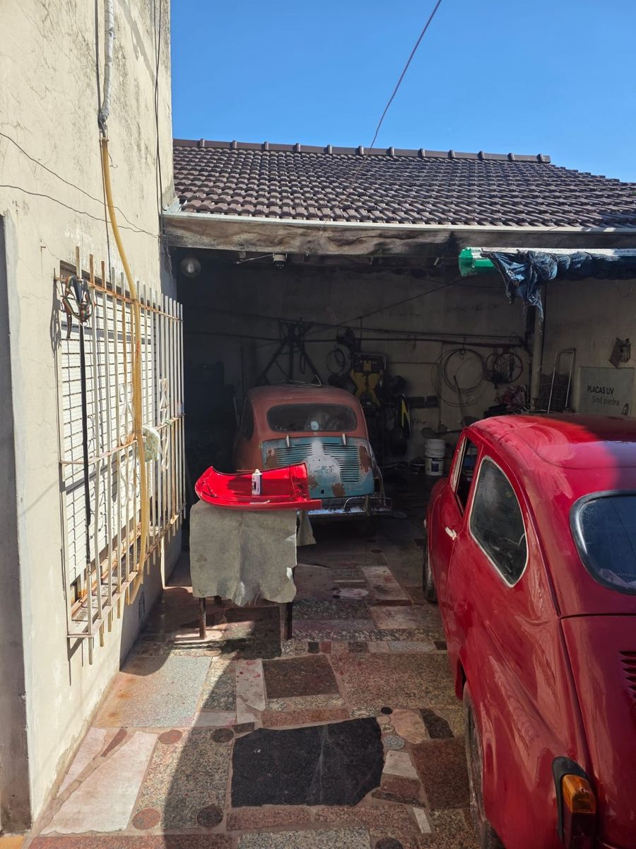 VENTA CASA EN ESQUINA - 14