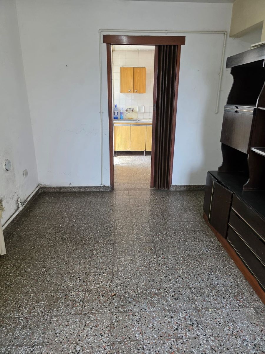VENTA DEPARTAMENTO 3 AMBIENTES EN 1º PISO AL FRENTE — foto 3