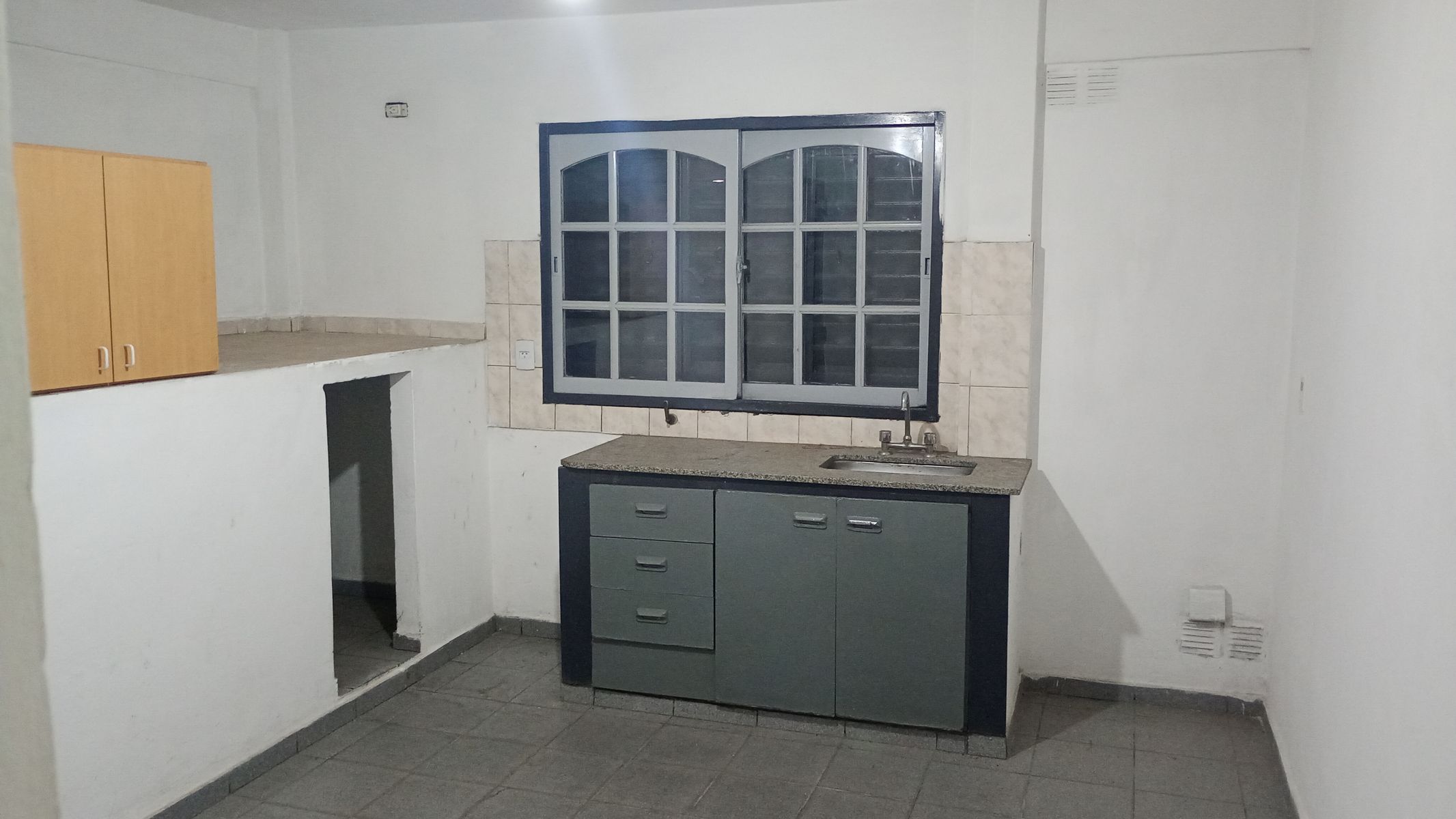 ALQUILER DEPTO DE 3 AMBIENTES - 1