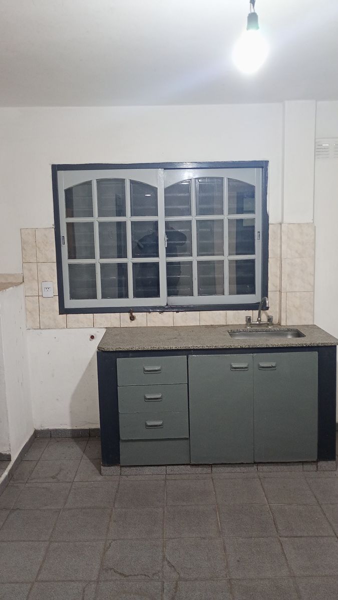 ALQUILER DEPTO DE 3 AMBIENTES - 2
