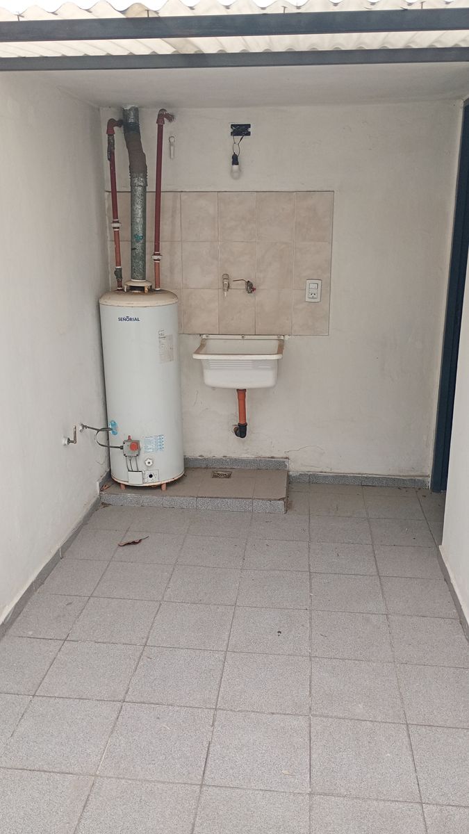 ALQUILER DEPTO DE 3 AMBIENTES - 31