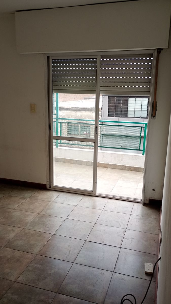 ALQUILER Departamento 2 ambientes en 2º Piso - 6