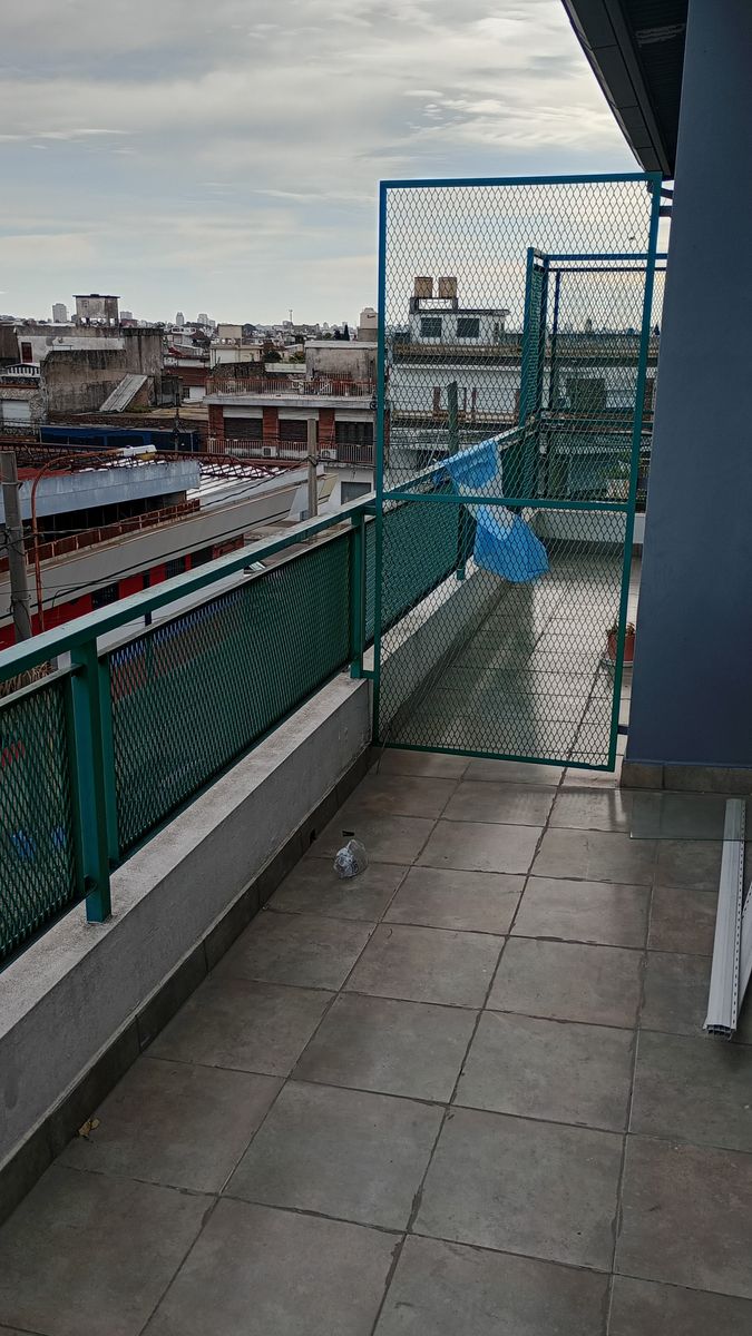 ALQUILER Departamento 2 ambientes en 2º Piso - 10