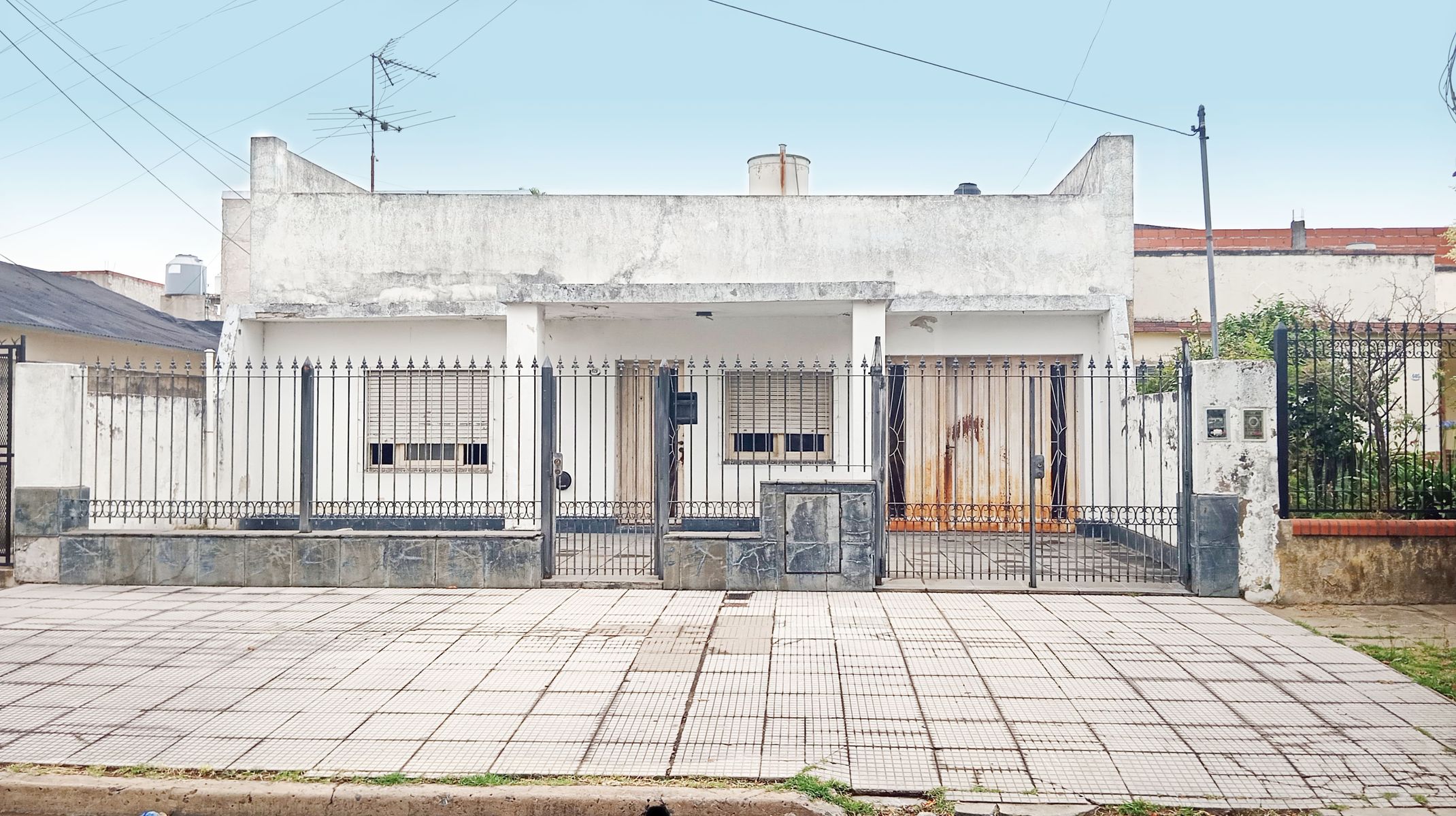 VENTA CASA A REFACCIONAR