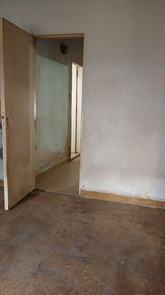 VENTA CASA A REFACCIONAR — foto 8
