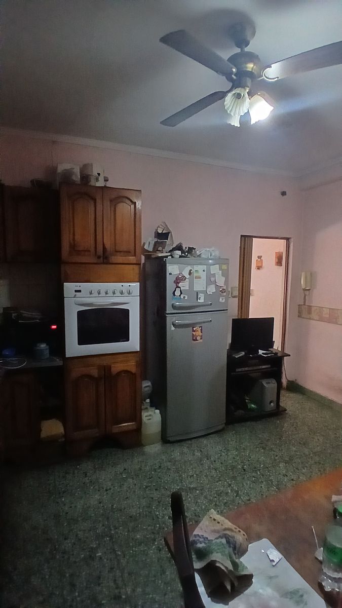 VENTA CASA EN ESQUINA CON DEPTO. LINDERO — foto 6
