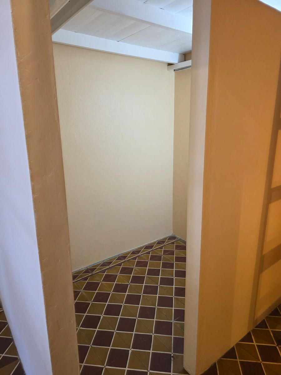 ALQUILER LOCAL A METROS DE CROVARA - 6