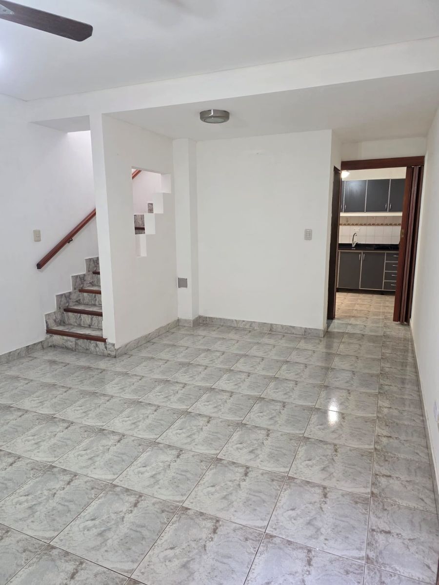 ALQUILER DUPLEX 3 AMBIENTES - 4