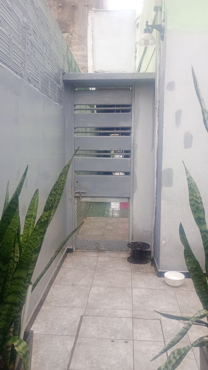 VENTA PH A 2 CUADRAS DE CROVARA