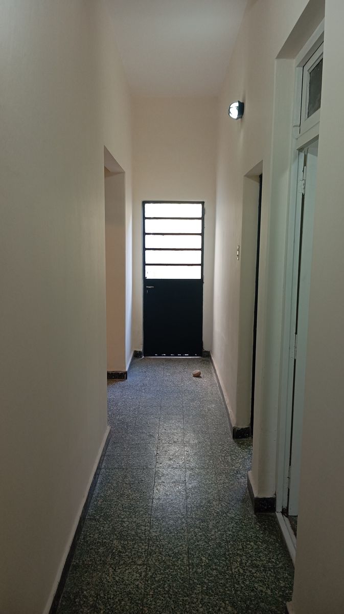 ALQUILER PH AL FRENTE 3 AMBIENTES CON PATIO - 2