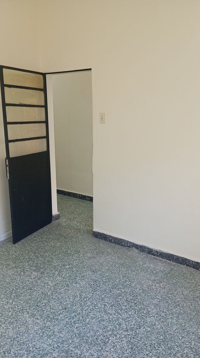 ALQUILER PH AL FRENTE 3 AMBIENTES CON PATIO - 9