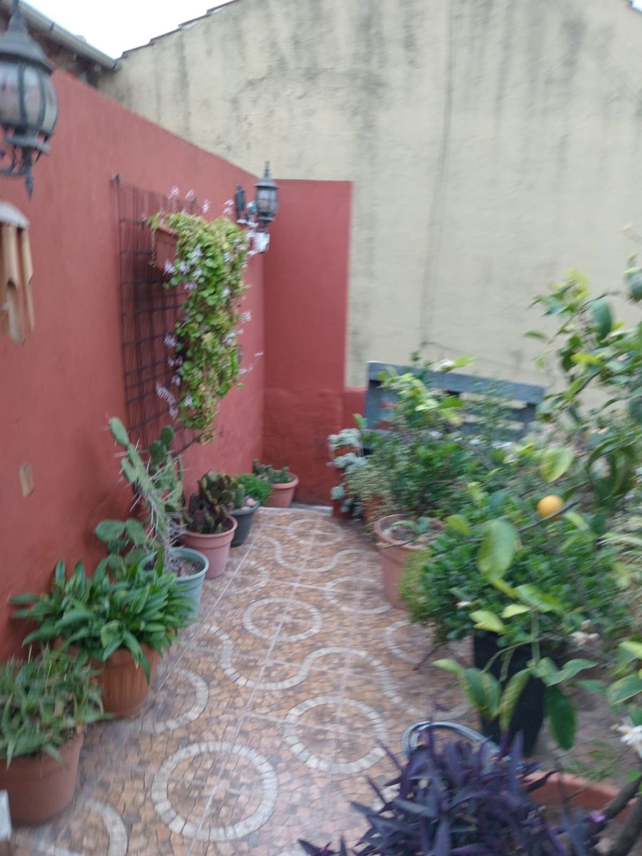 VENTA PH 2 AMBIENTES - 1