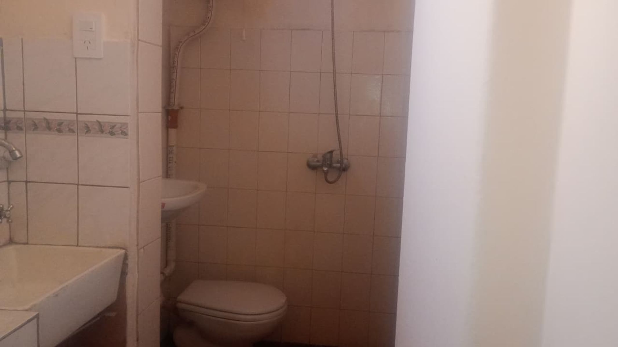 ALQUILER MONOAMBIENTE AL FRENTE - 10