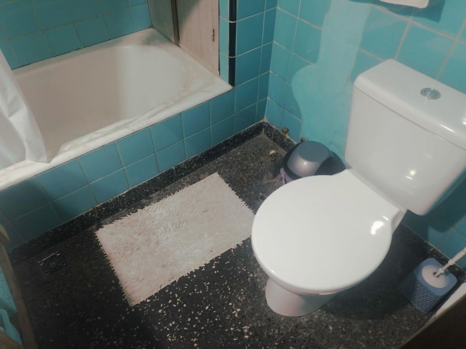 VENTA CASA 3 AMB. EN ESQUINA - 15
