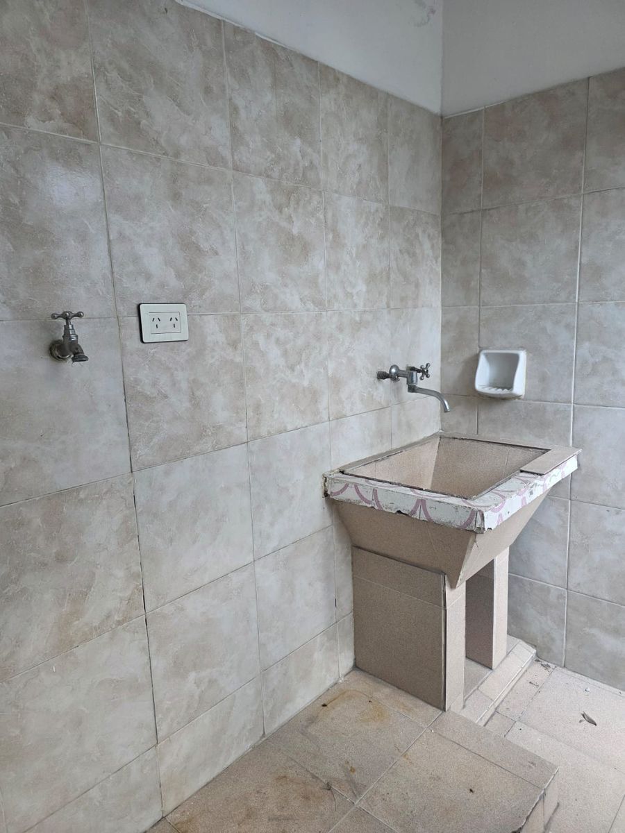 VENTA PH 4 AMBIENTES CON PATIO , TERRAZA , PARRILLA - 14