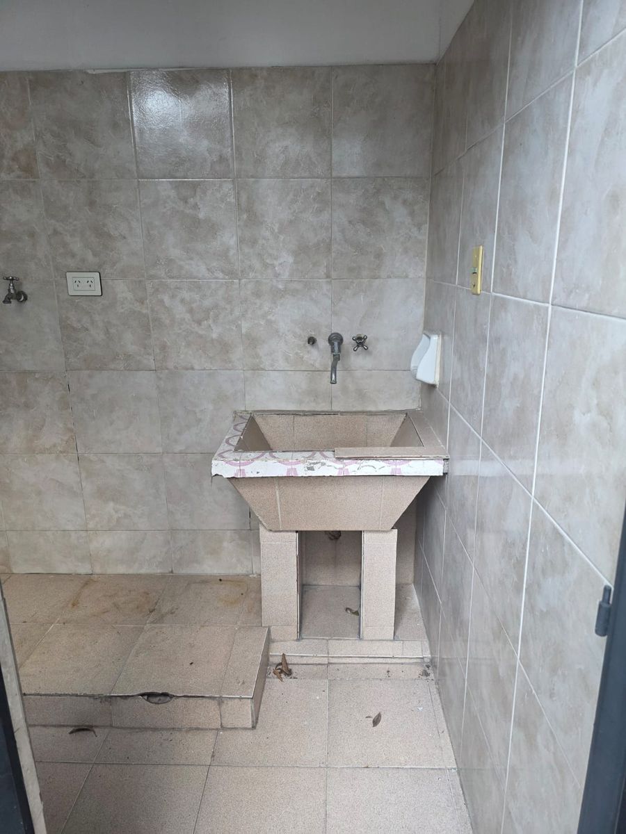 VENTA PH 4 AMBIENTES CON PATIO , TERRAZA , PARRILLA - 16