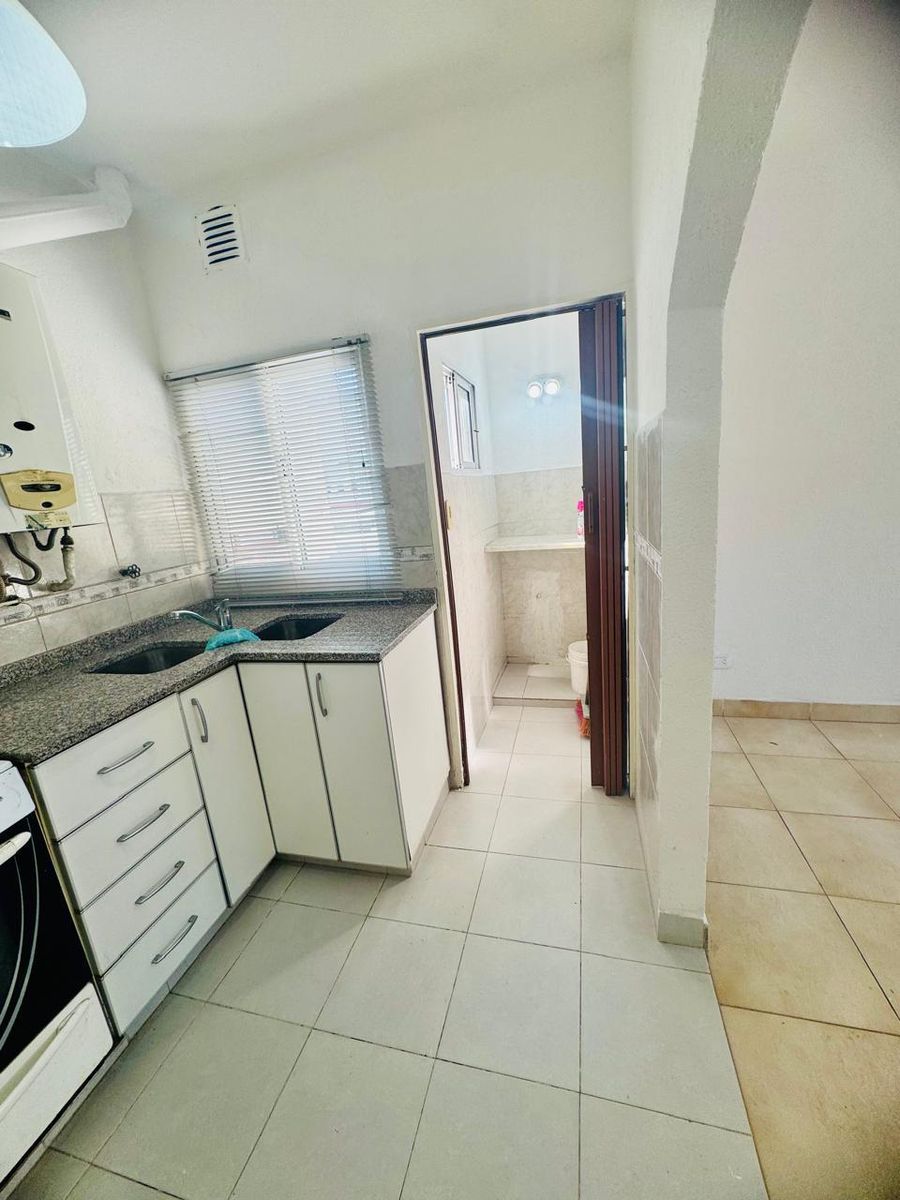 VENTA PH 2 AMBIENTES EN 1º PISO - 3