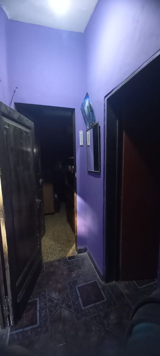 VENTA CASA 5 AMBIENTES CON LOCAL Y JARDIN - 24