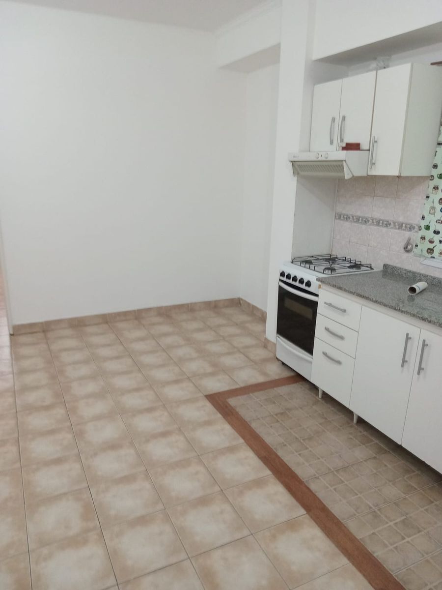 ALQUILER DEPARTAMENTO 2 AMBIENTES - 3