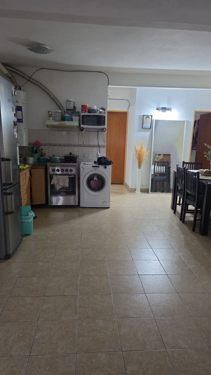 ALQUILER Dúplex 3 ambientes con Patio y Garaje - 2