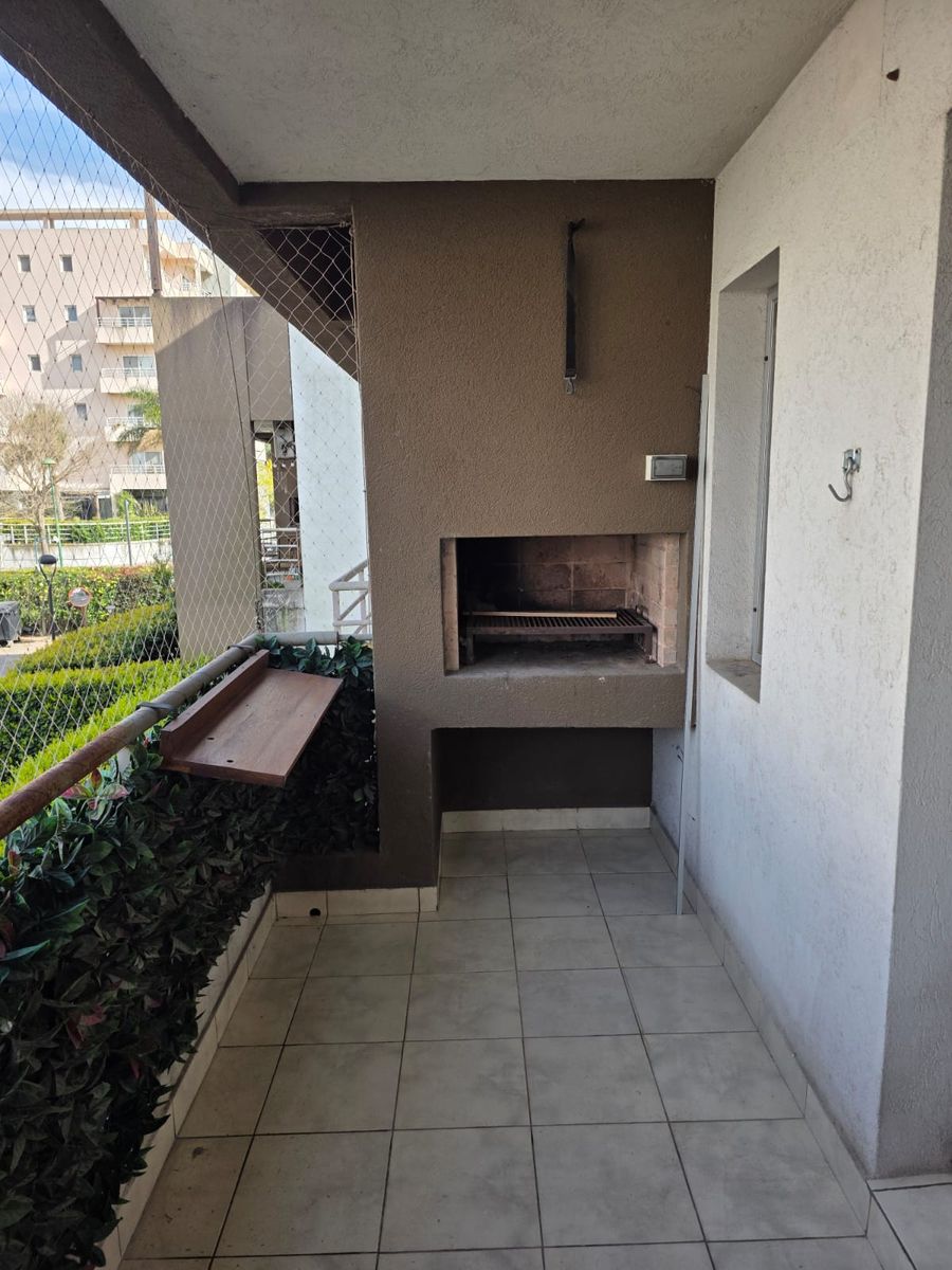 ALQUILER Departamento en 1º Piso - Barrio Sendero - 9