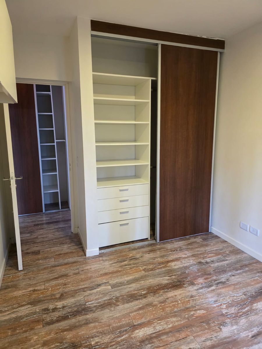 ALQUILER Departamento en 1º Piso - Barrio Sendero - 23