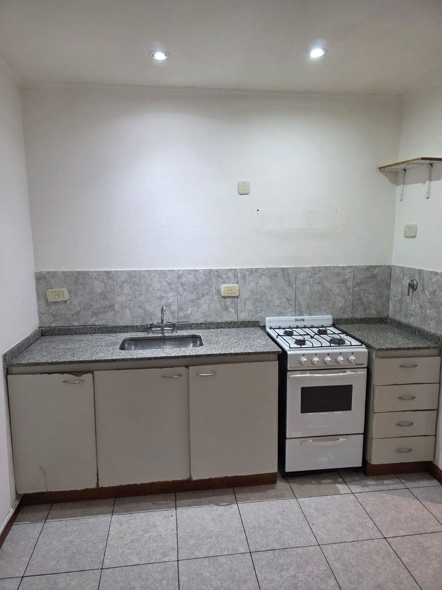 ALQUILER Departamento 3 ambientes en 1º Piso - 4