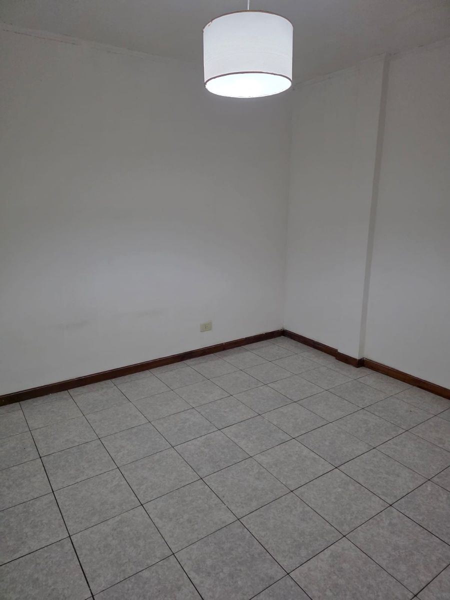 ALQUILER Departamento 3 ambientes en 1º Piso - 10