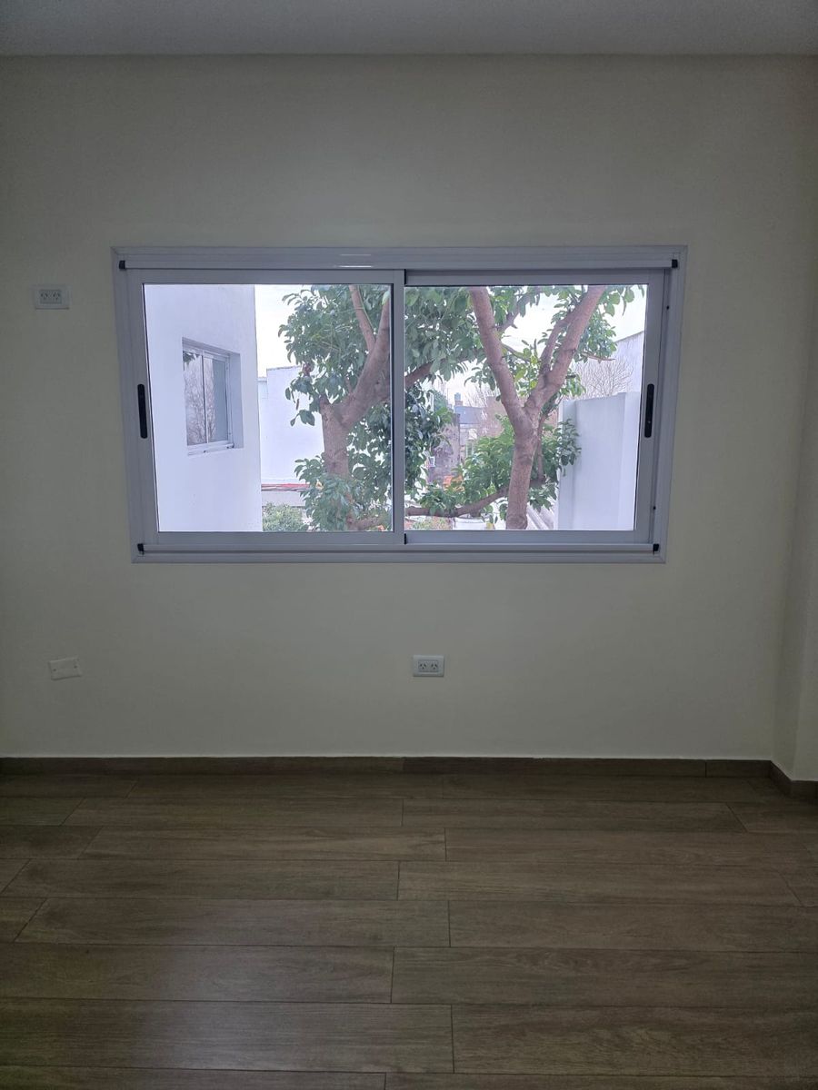 ALQUILER Departamento al frente de 2 ambientes en 2º piso — foto 9