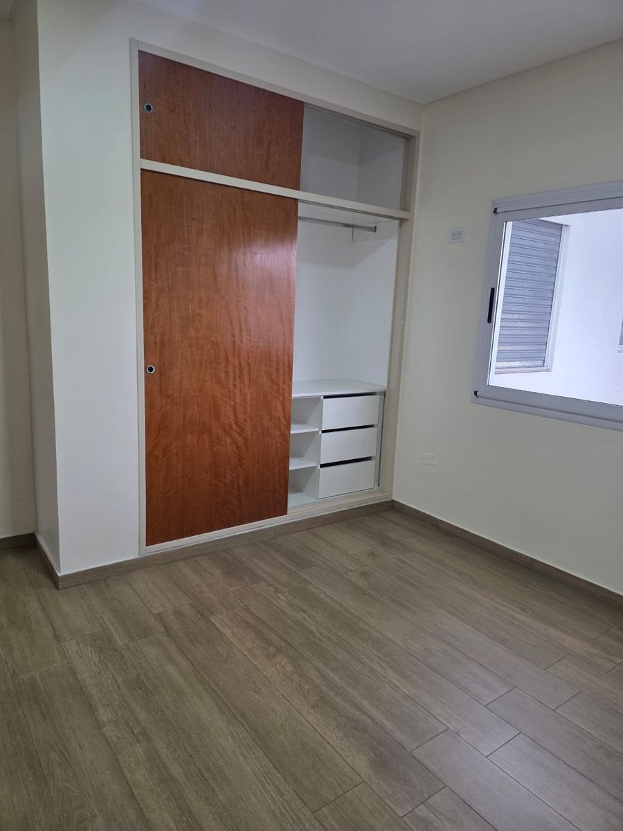 ALQUILER Departamento al frente de 2 ambientes en 2º piso — foto 11