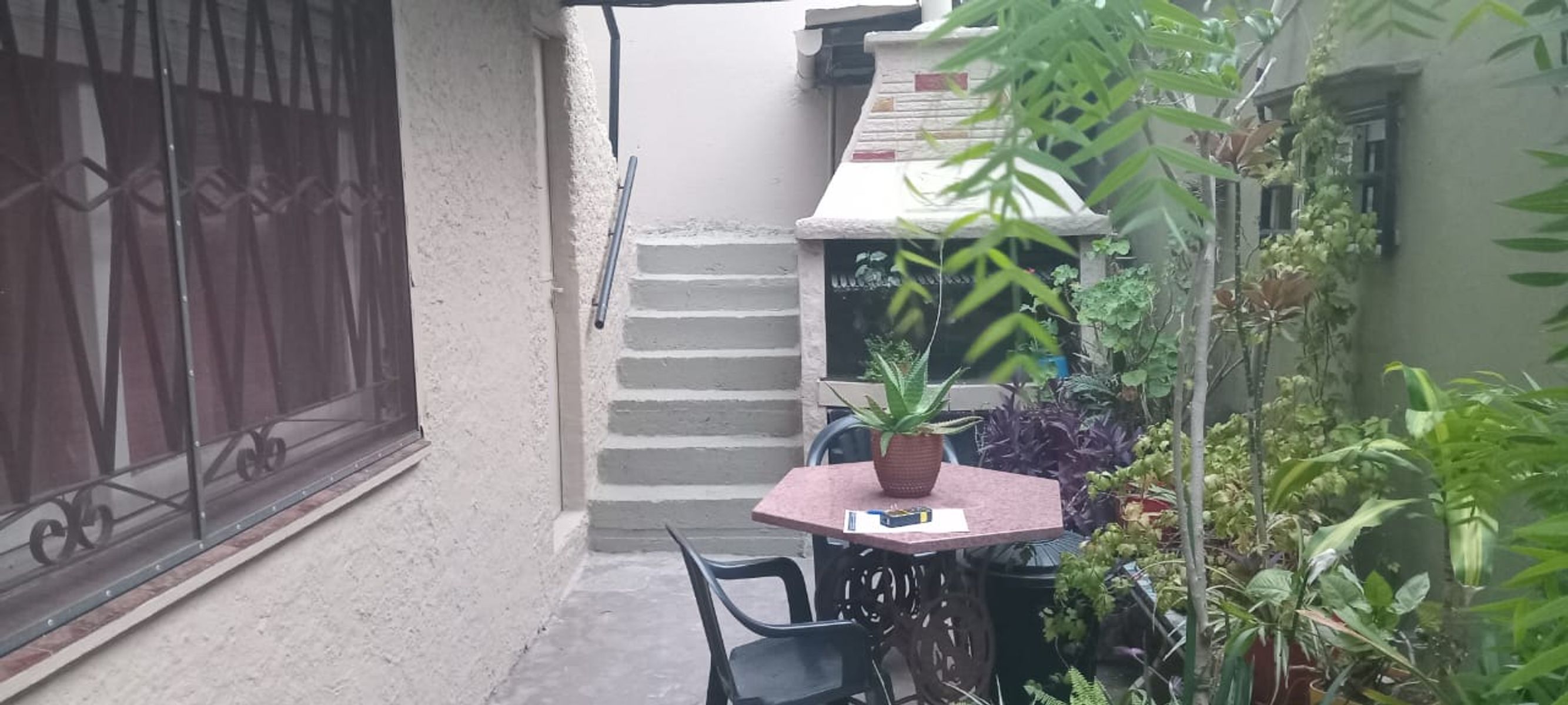 VENTA 2 Casas sobre lote en esquina - 19