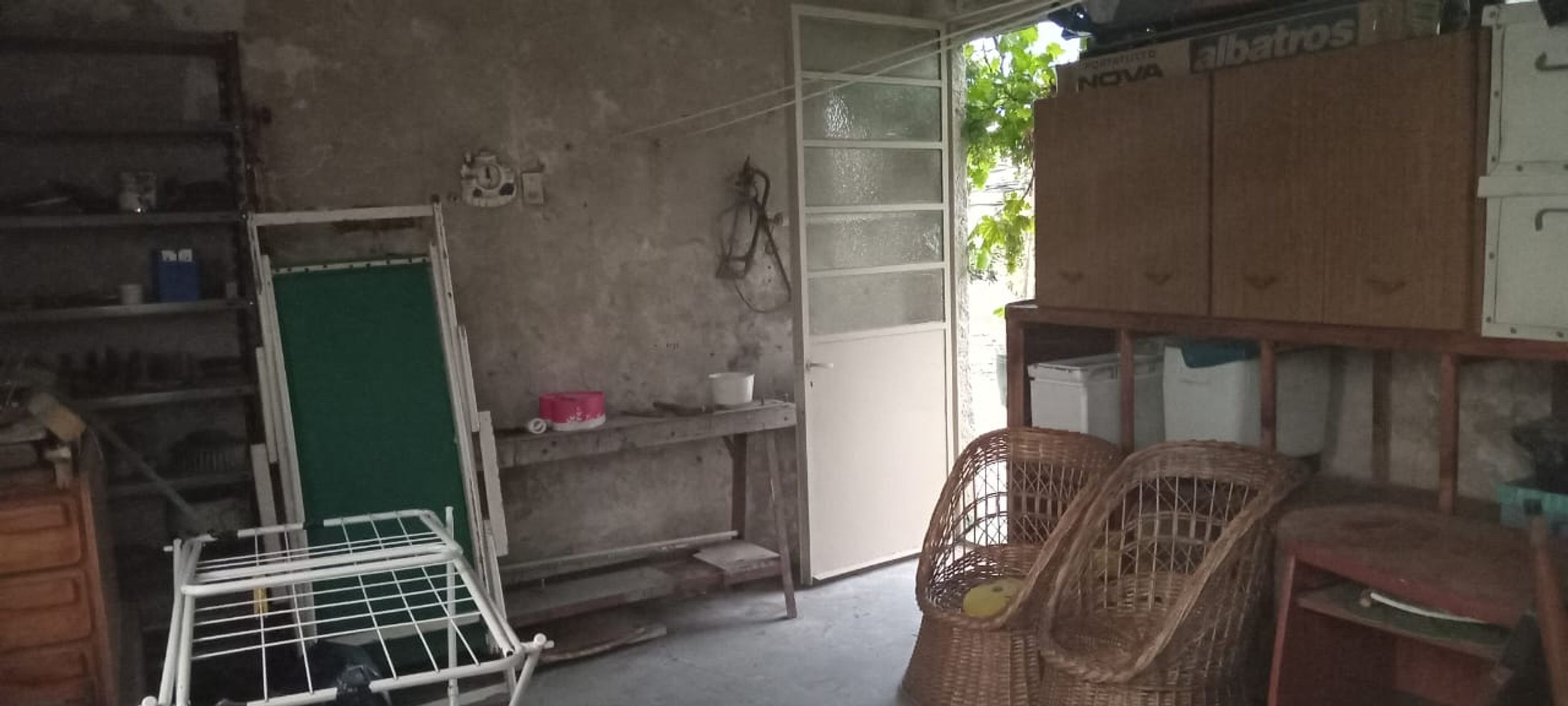 VENTA 2 Casas sobre lote en esquina - 26