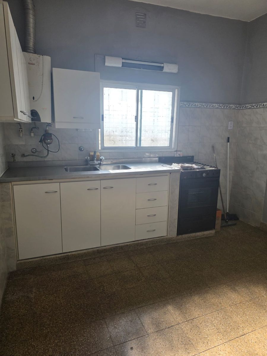 VENTA PH al Frente de 3 ambientes con Garage - 4