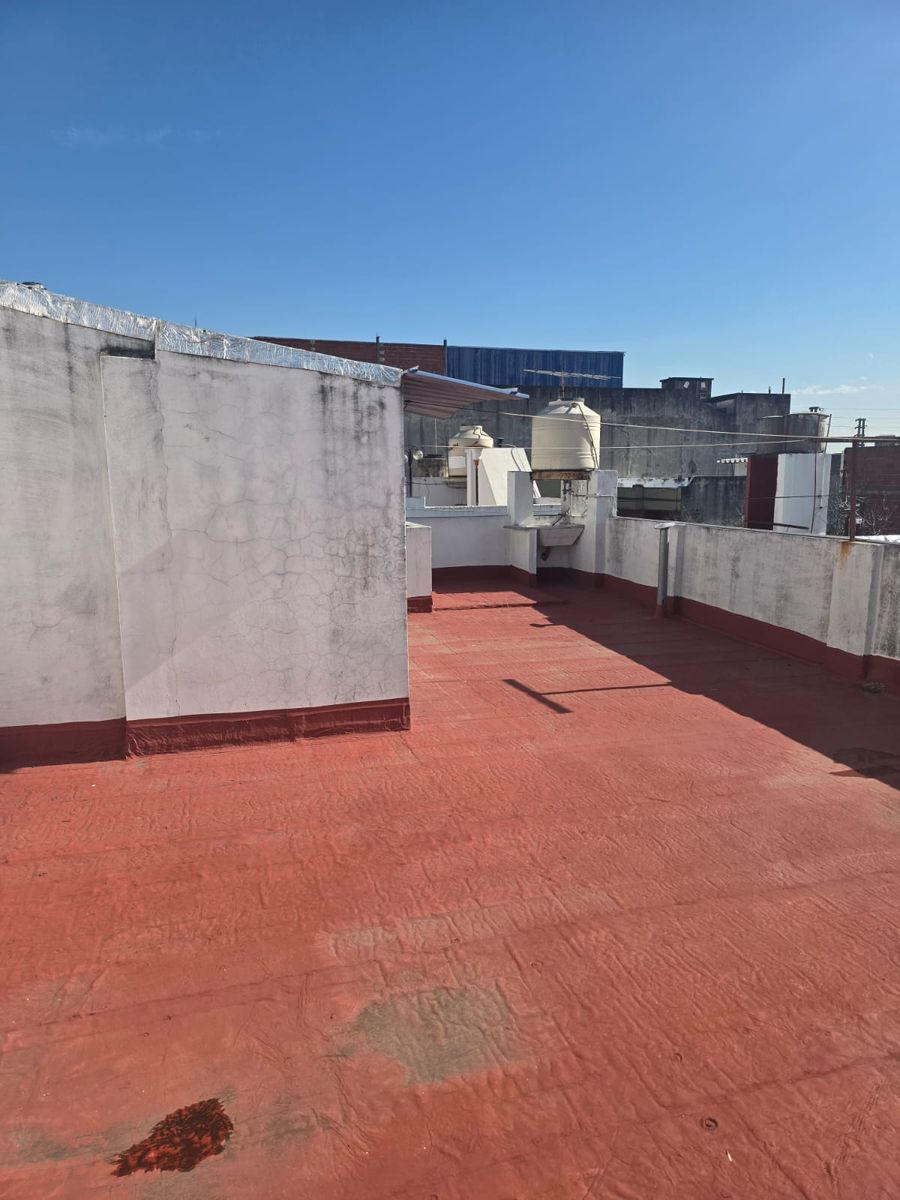 VENTA PH al Frente de 3 ambientes con Garage - 25
