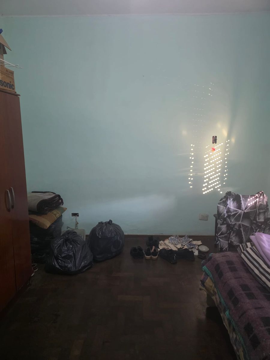 VENTA Casa de 3 ambientes al frente con vivienda de 3 ambientes al fondo - 14