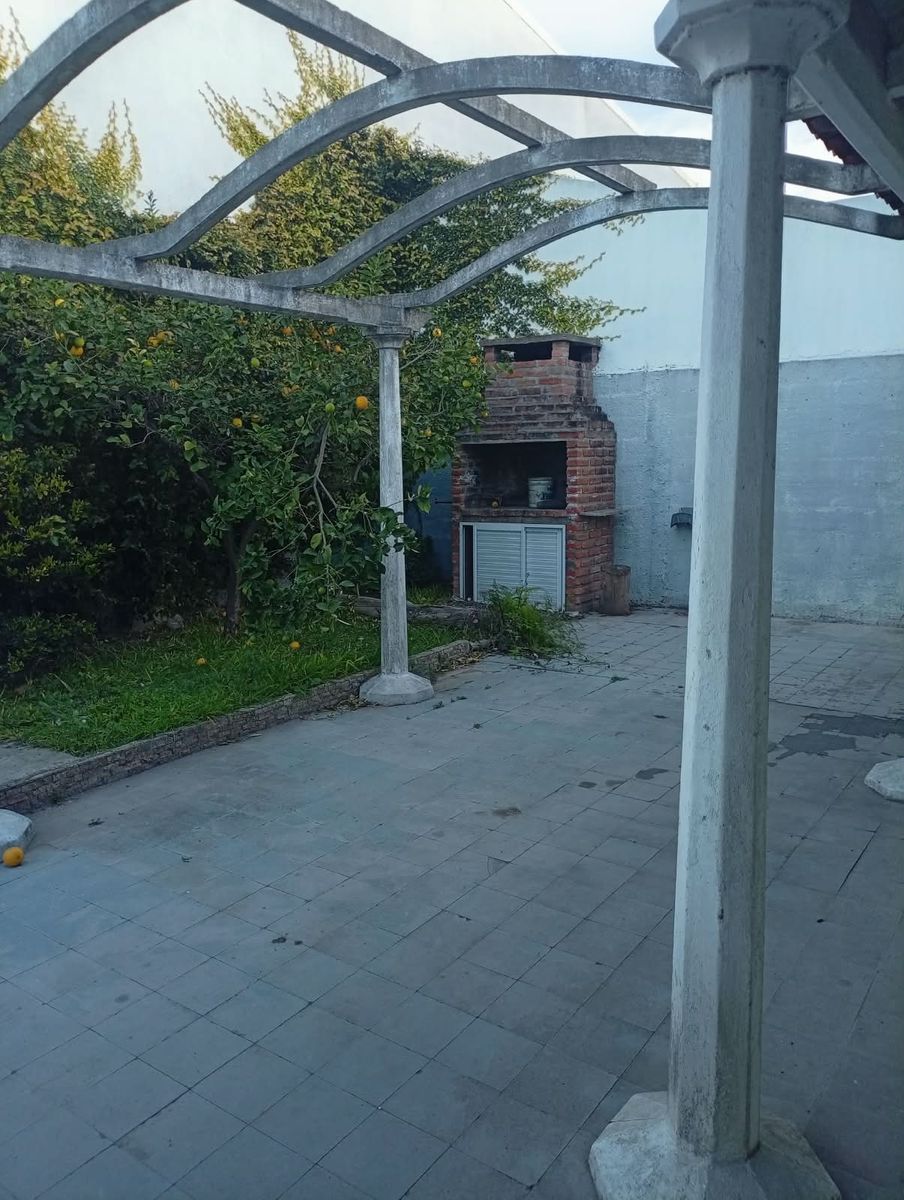 ALQUILER Casa 3 ambientes en esquina - 17