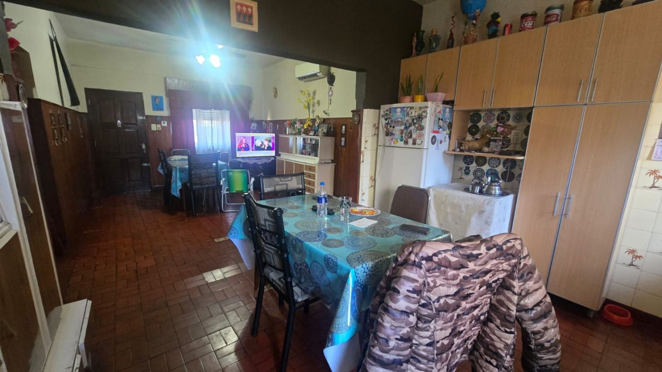 CASA DE 3 AMBIENTES CON AMPLIO PARQUE Y ENTRADA PARA VARIOS AUTOS - 8
