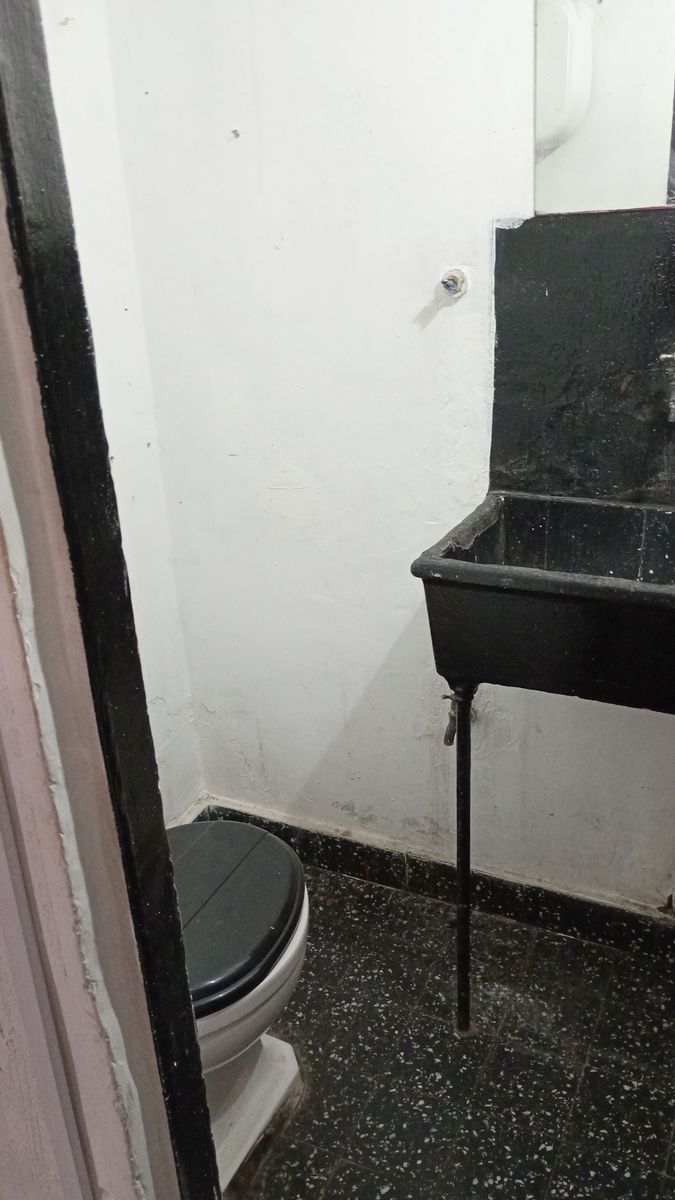 ALQUILER Local Comercial a metros de Av. Crovara — foto 11