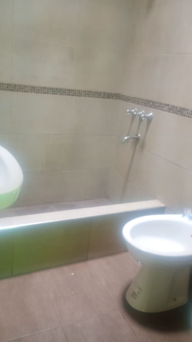 ALQUILER Departamento 2 ambientes 1º piso al frente con balcón - 14